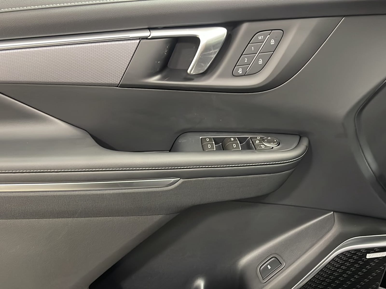2026 Buick Enclave Sport Touring - Photo 14