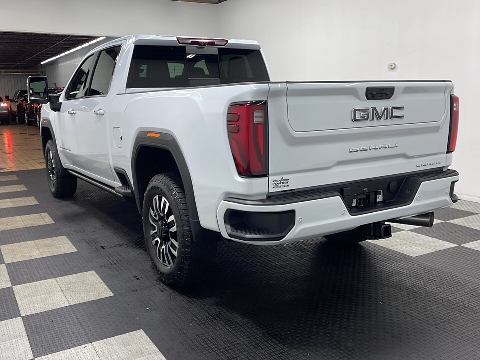 2026 GMC Sierra 2500HD Denali Ultimate - Photo 17