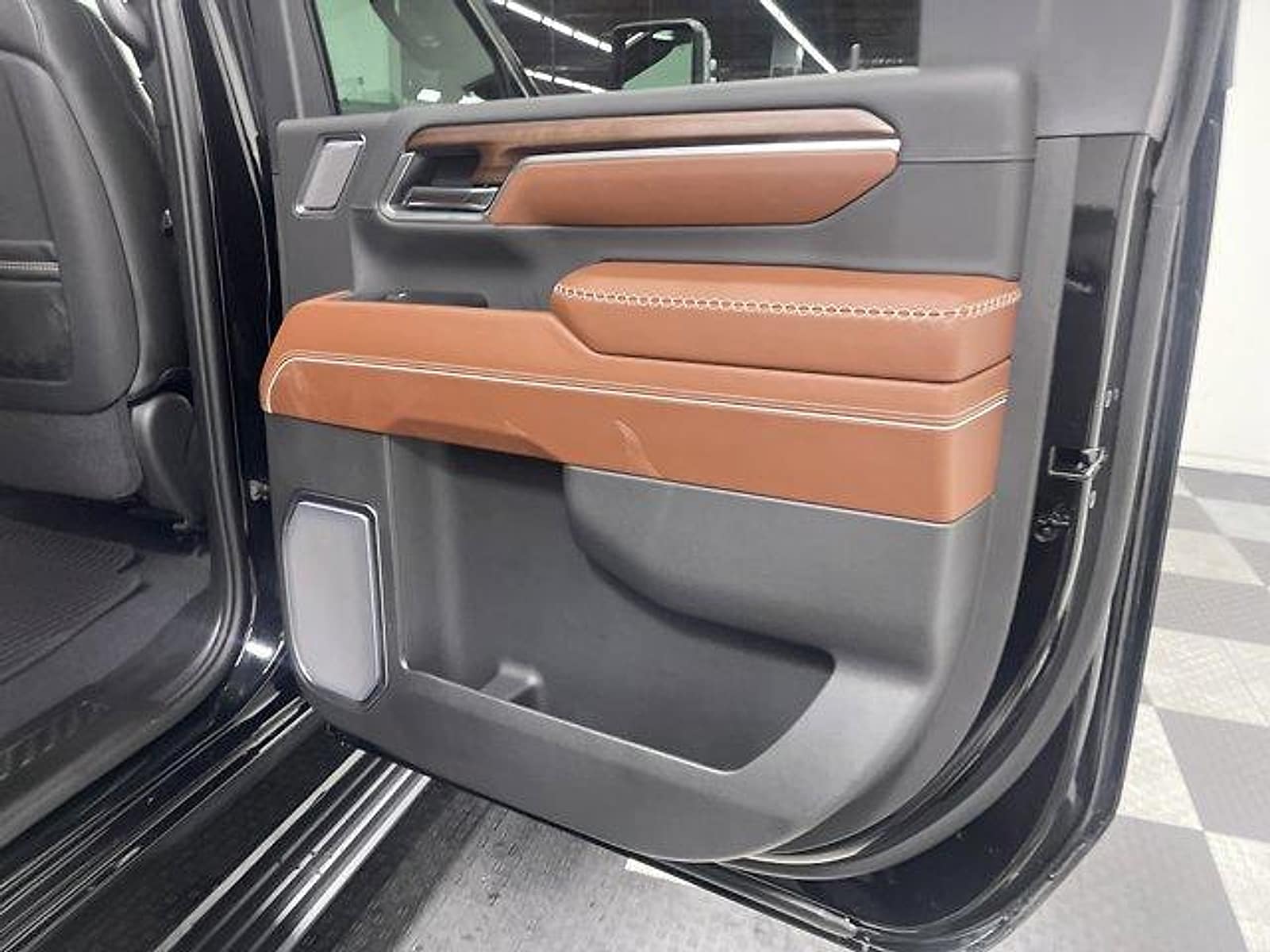 2026 GMC Sierra 3500HD Denali Ultimate - Photo 12