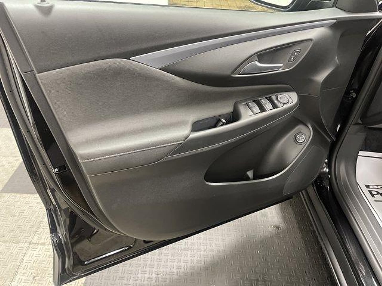 2026 Buick Envista Preferred - Photo 8
