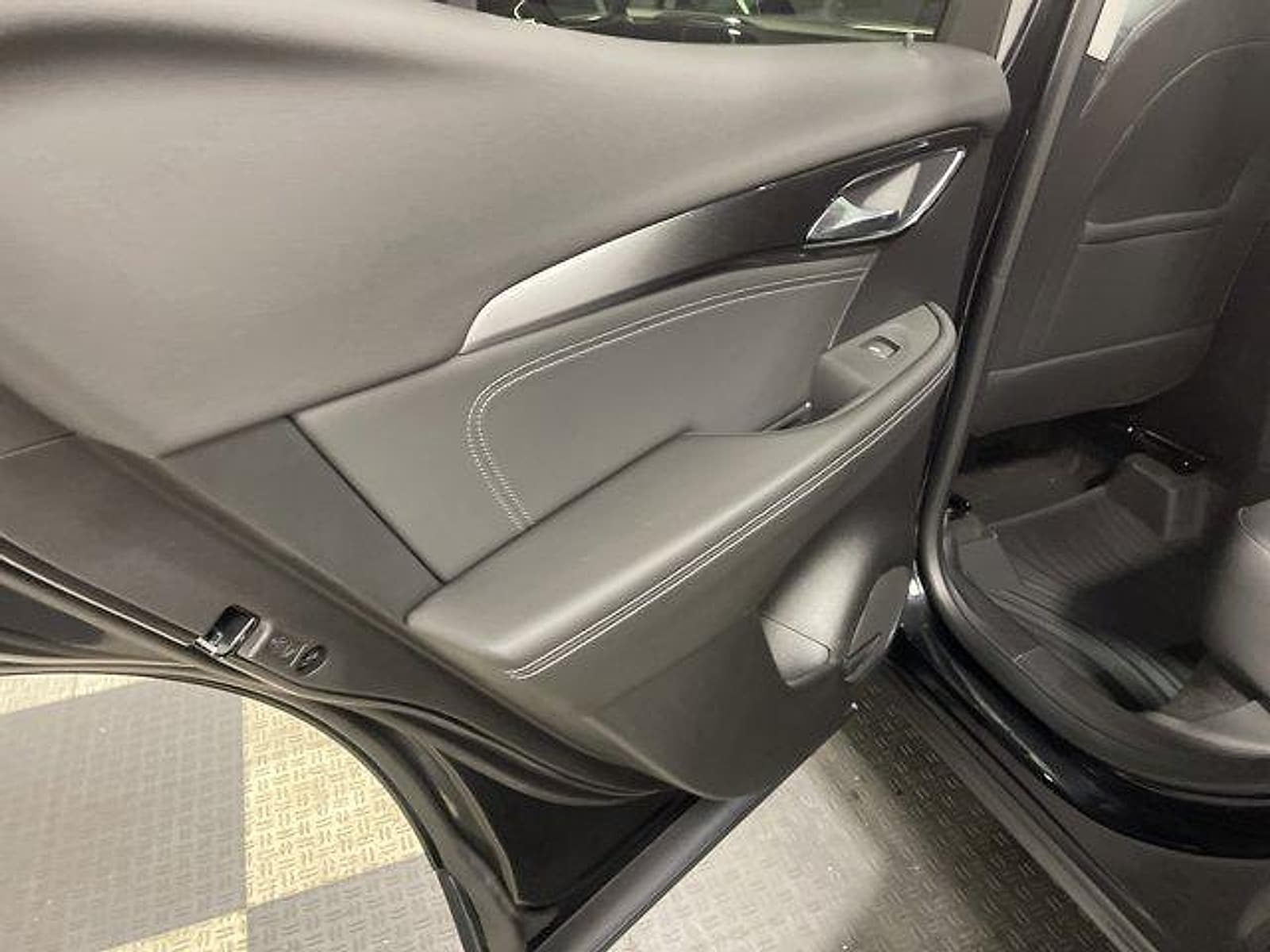 2026 Buick Envision Preferred - Photo 11