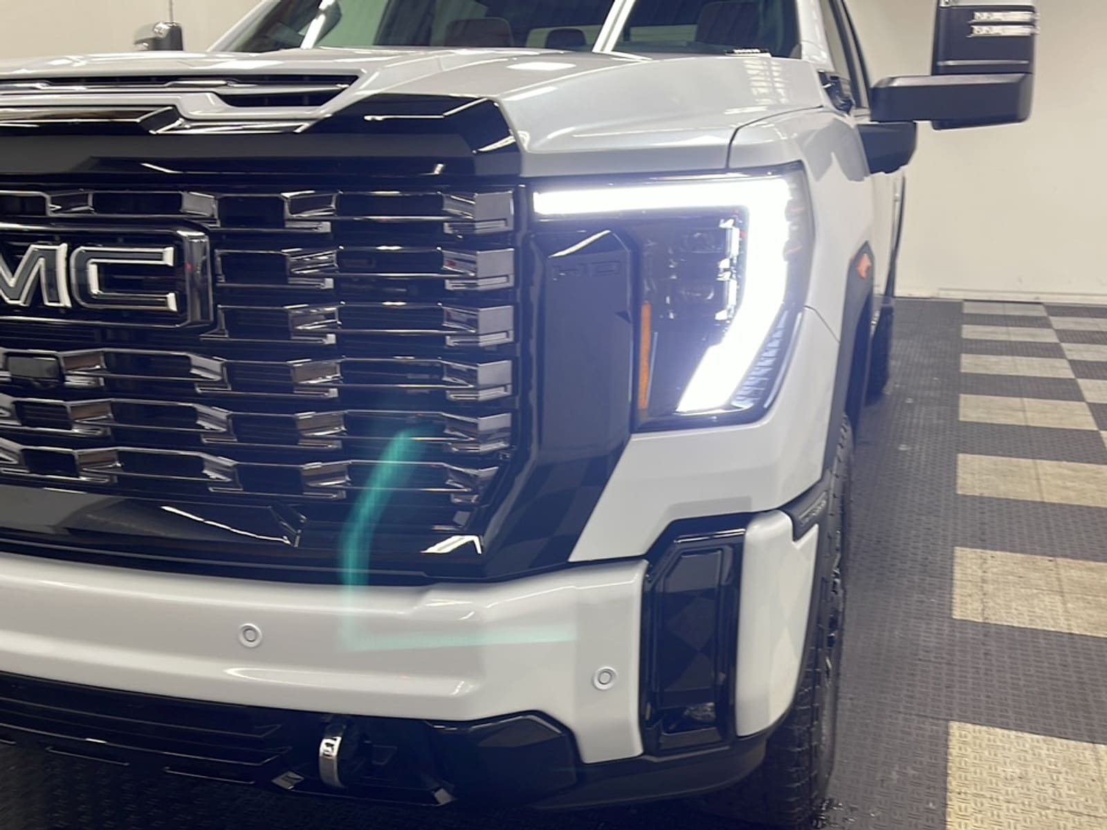 2026 GMC Sierra 2500HD Denali Ultimate - Photo 27