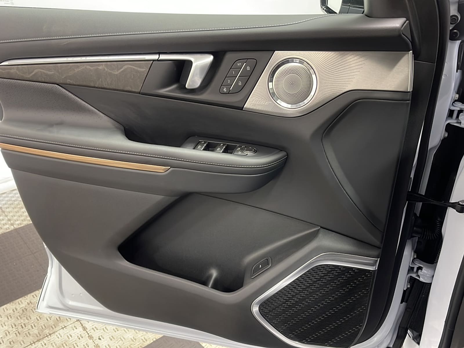 2026 Buick Enclave Avenir - Photo 14