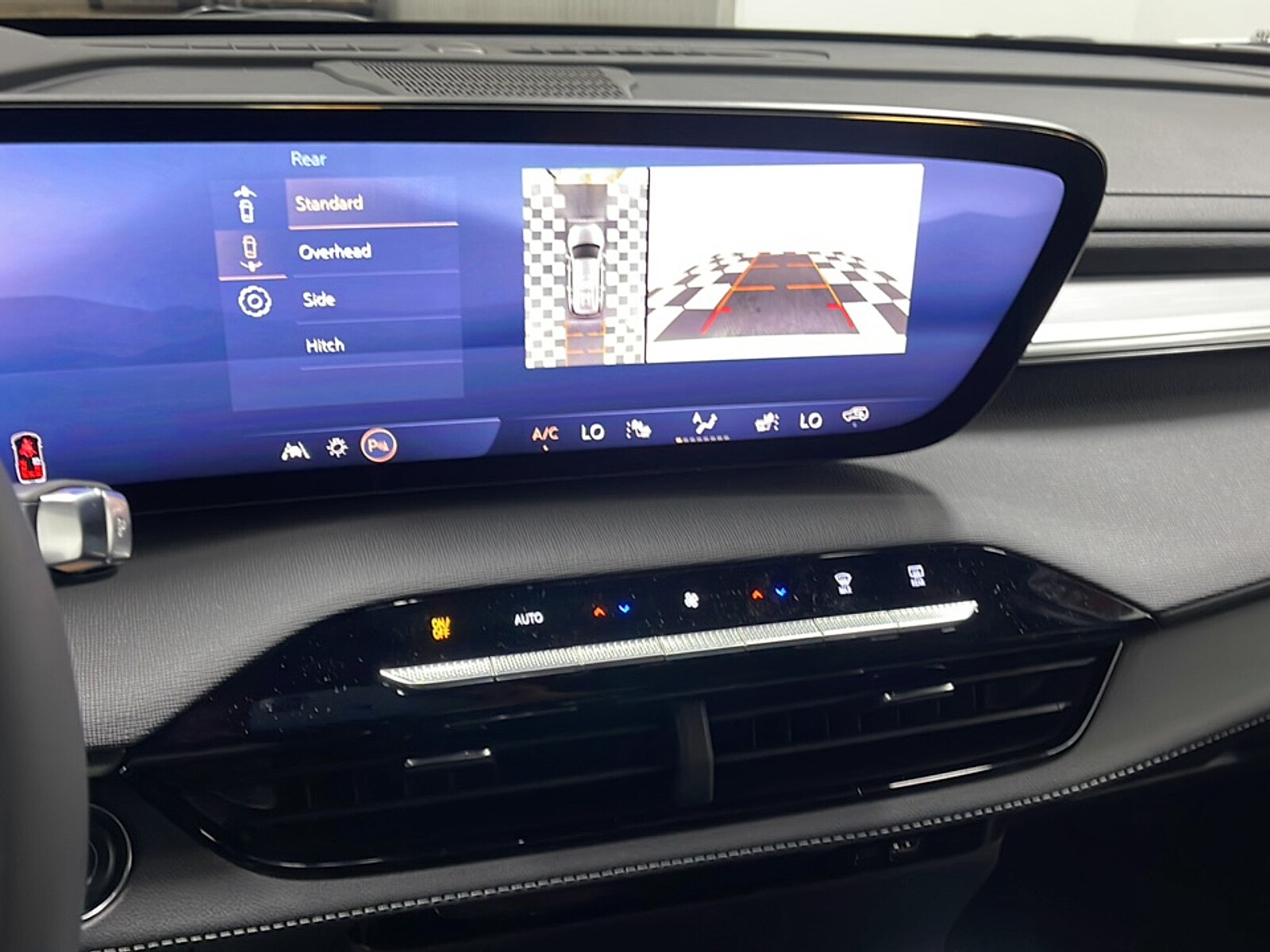 2026 Buick Enclave Preferred - Photo 10