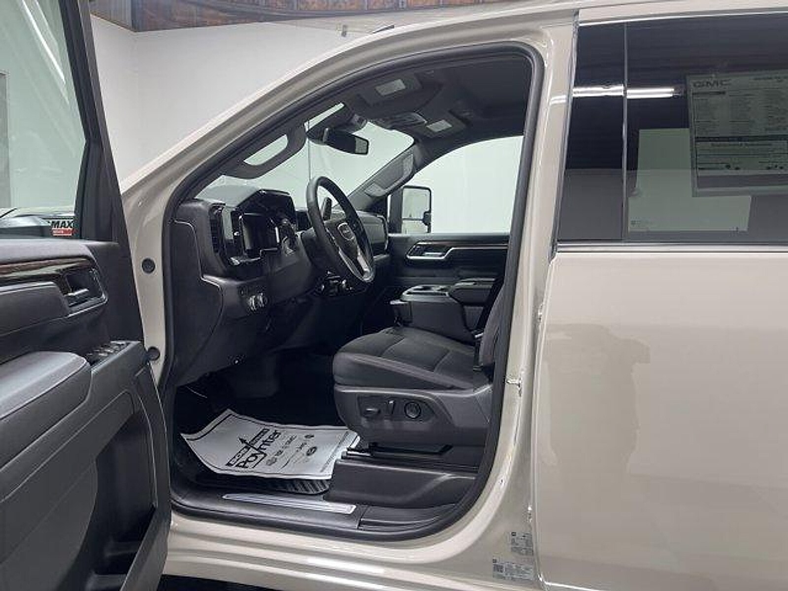 2026 GMC Sierra 2500HD SLE - Photo 7
