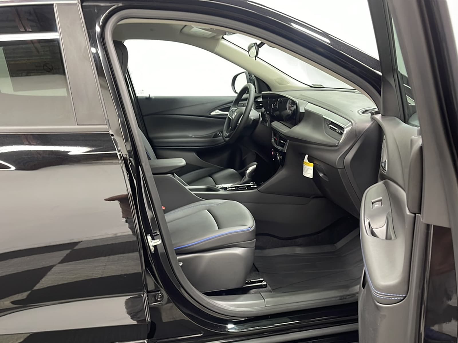2026 Buick Encore GX Sport Touring - Photo 21