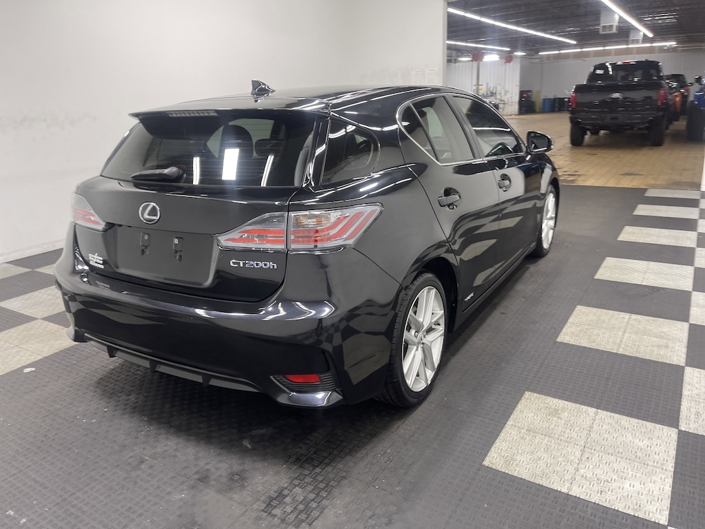 Used 2017 Lexus CT 200h Hatchback