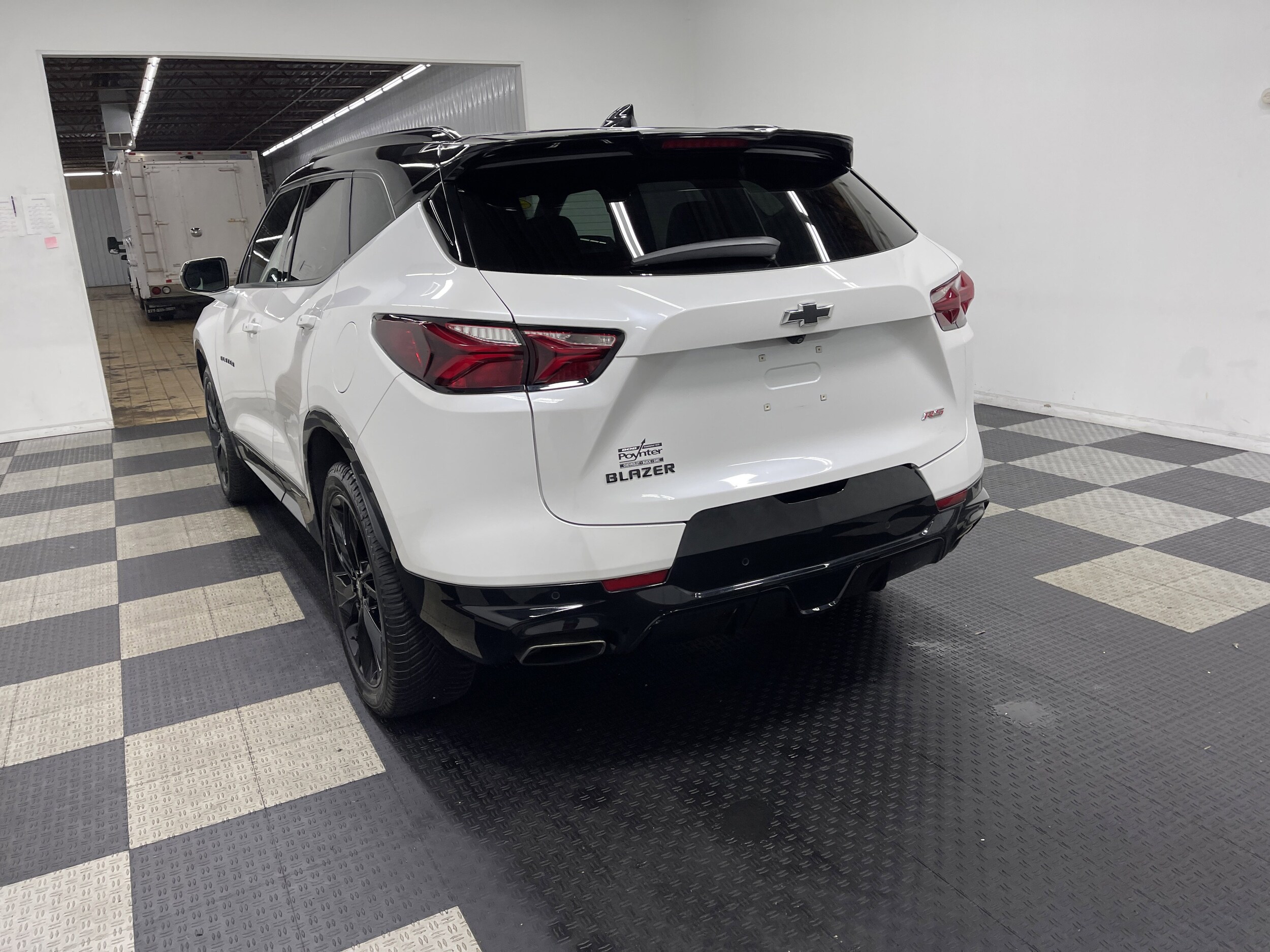 2022 Chevrolet Blazer RS photo 2