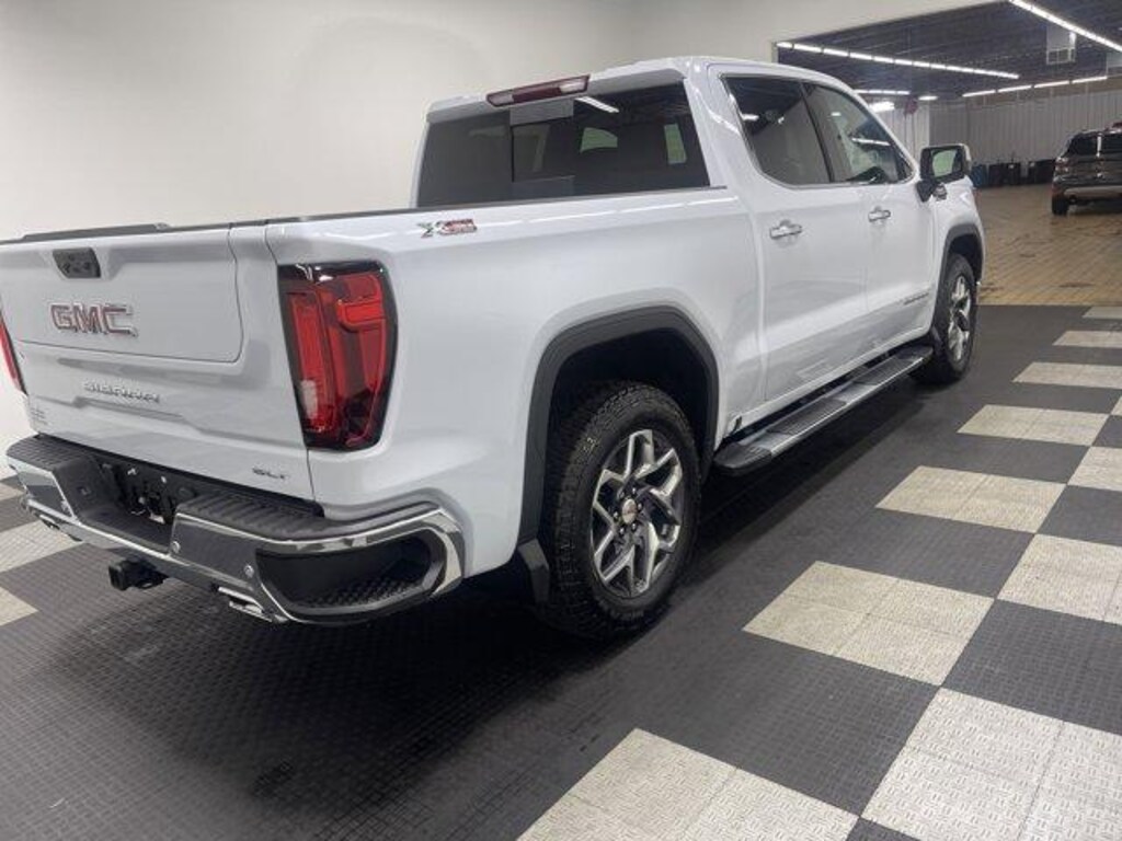 Used 2026 GMC Sierra 1500 SLT Truck Crew Cab