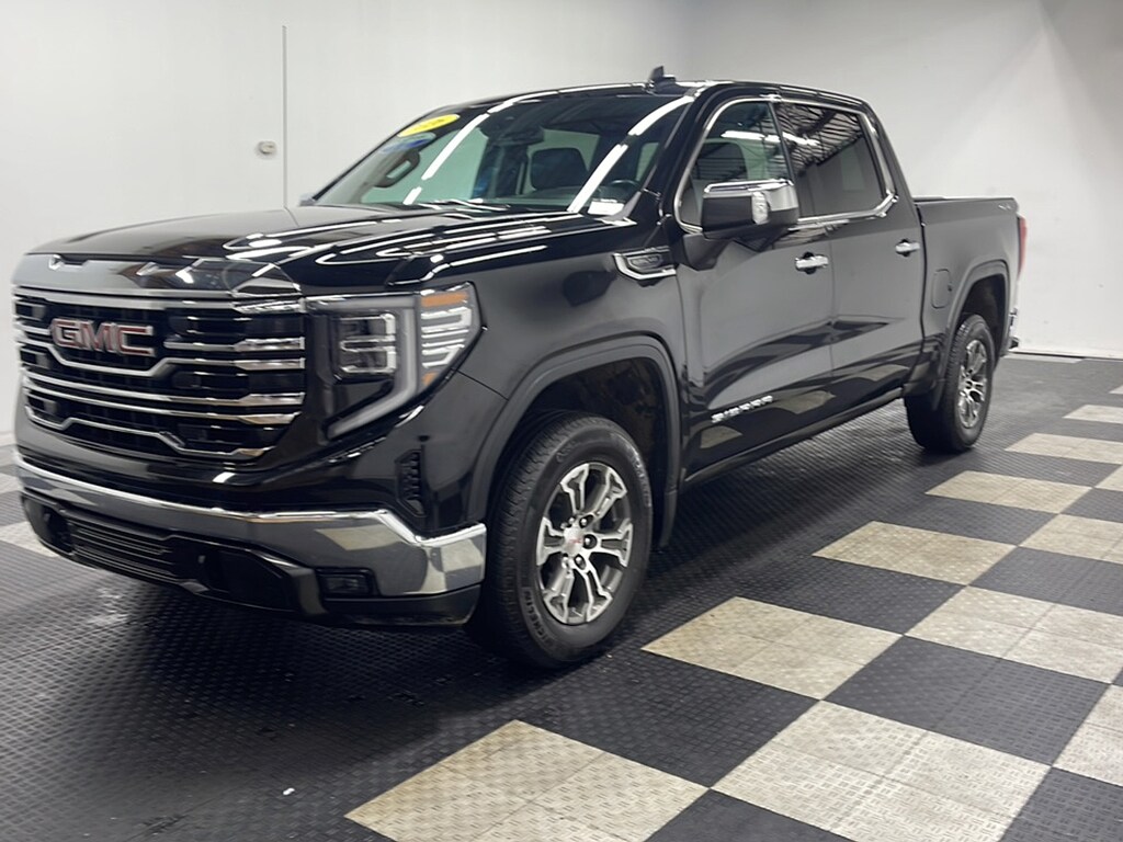 Used 2026 GMC Sierra 1500 SLT Truck Crew Cab