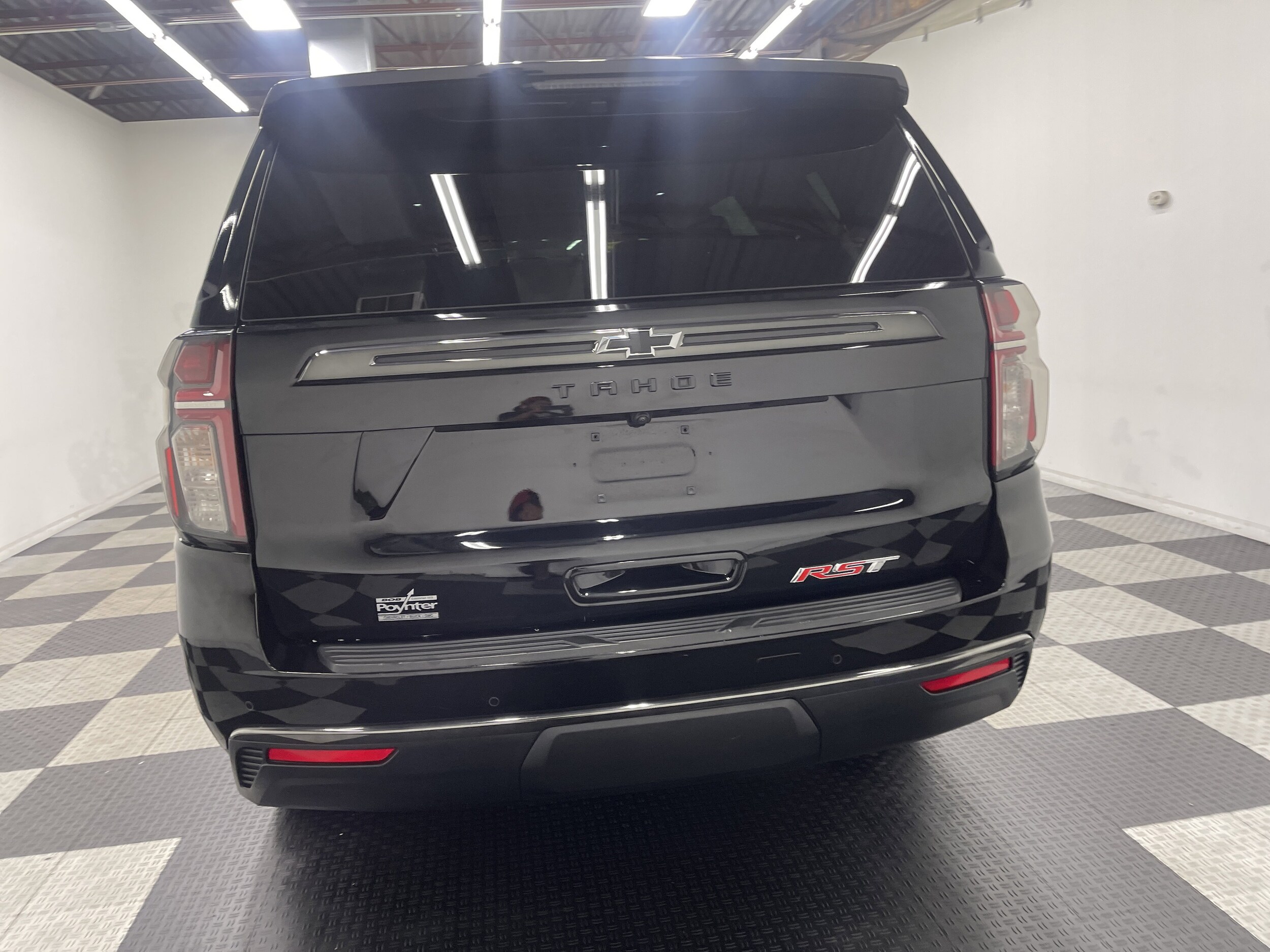 2022 Chevrolet Tahoe RST photo 3