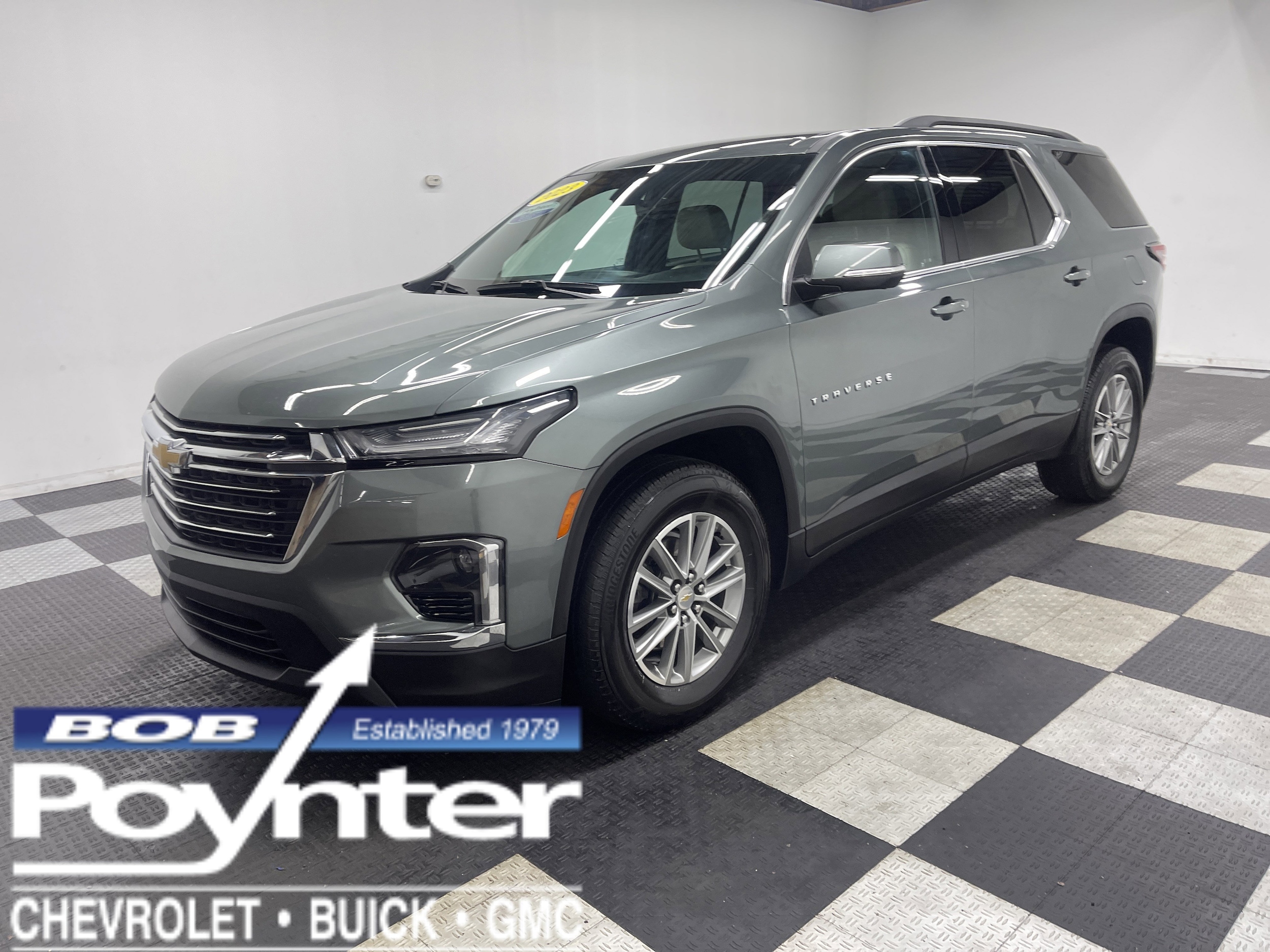 2023 Chevrolet Traverse 3LT's photo