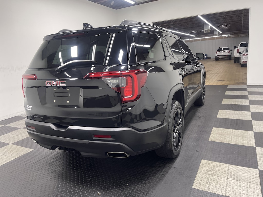 Used 2023 GMC Acadia SLE SUV