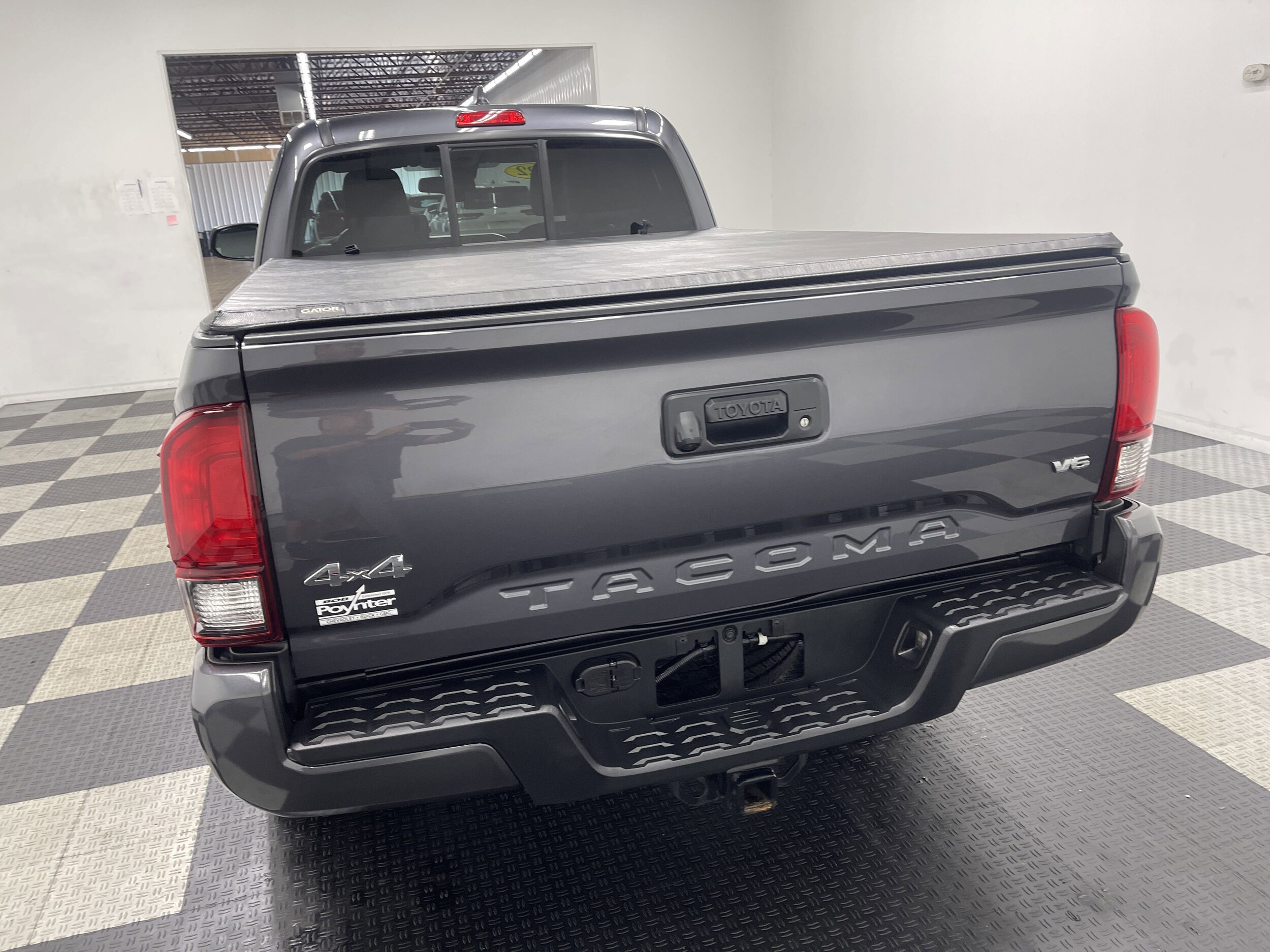 2022 Toyota Tacoma SR5 photo 3