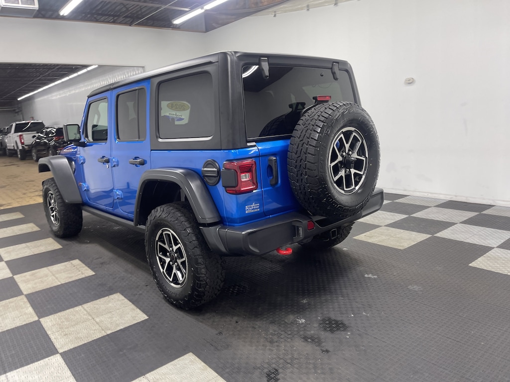 Used 2024 Jeep Wrangler Rubicon SUV