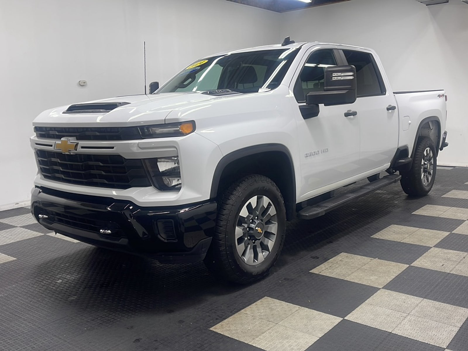 2024 Chevrolet Silverado 2500 HD Truck Crew Cab 
