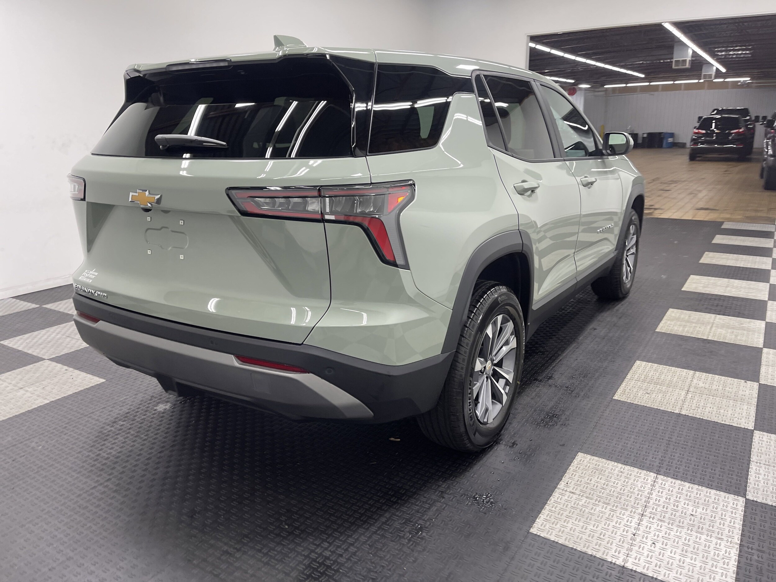 2026 Chevrolet Equinox LT photo 3