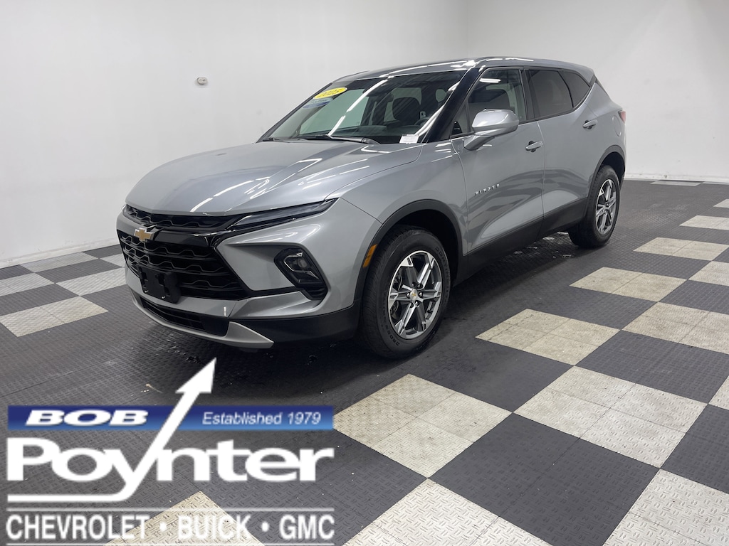 Used 2025 Chevrolet Blazer LT w/2LT SUV