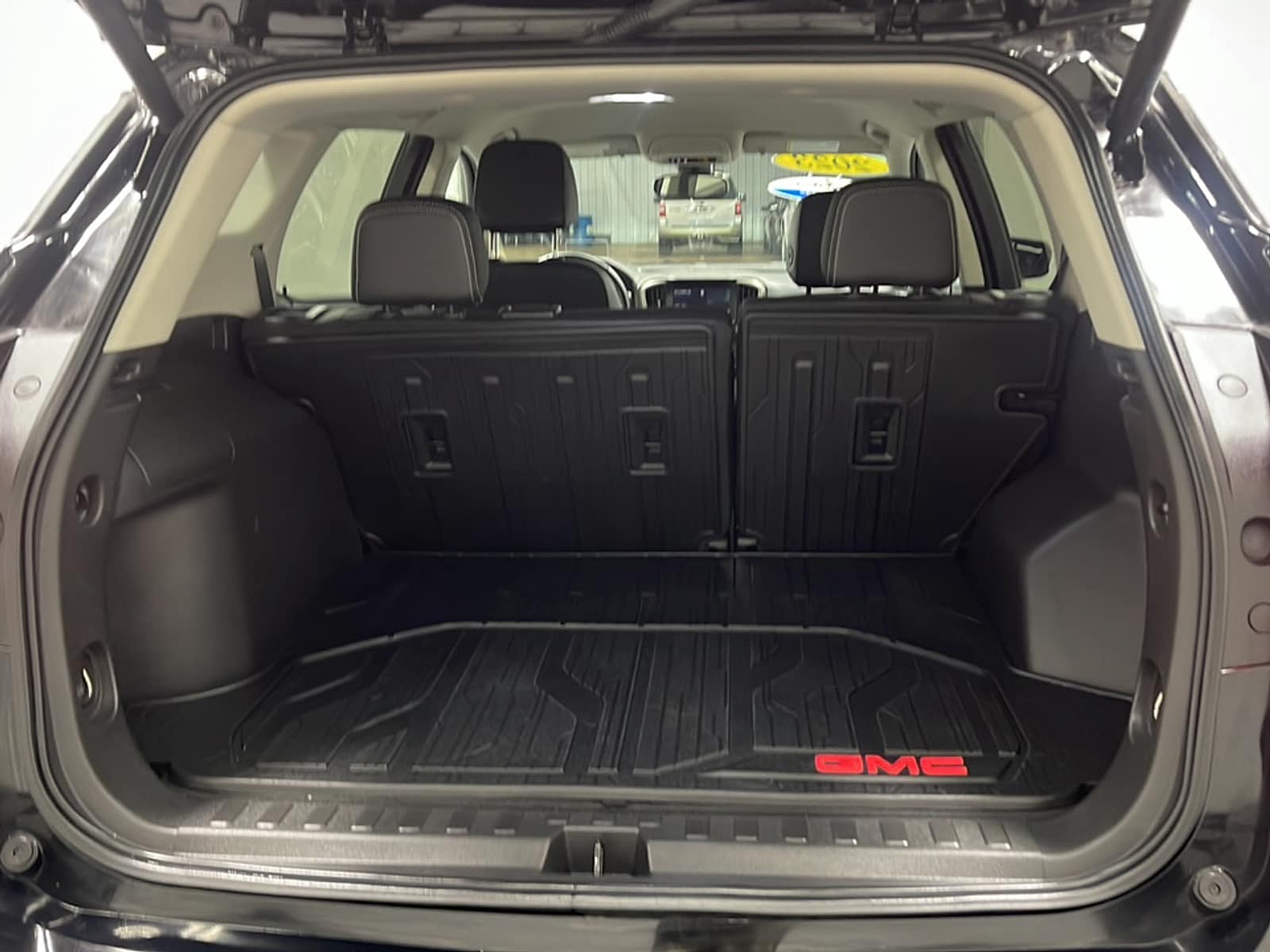 2023 GMC Terrain Denali - Photo 17