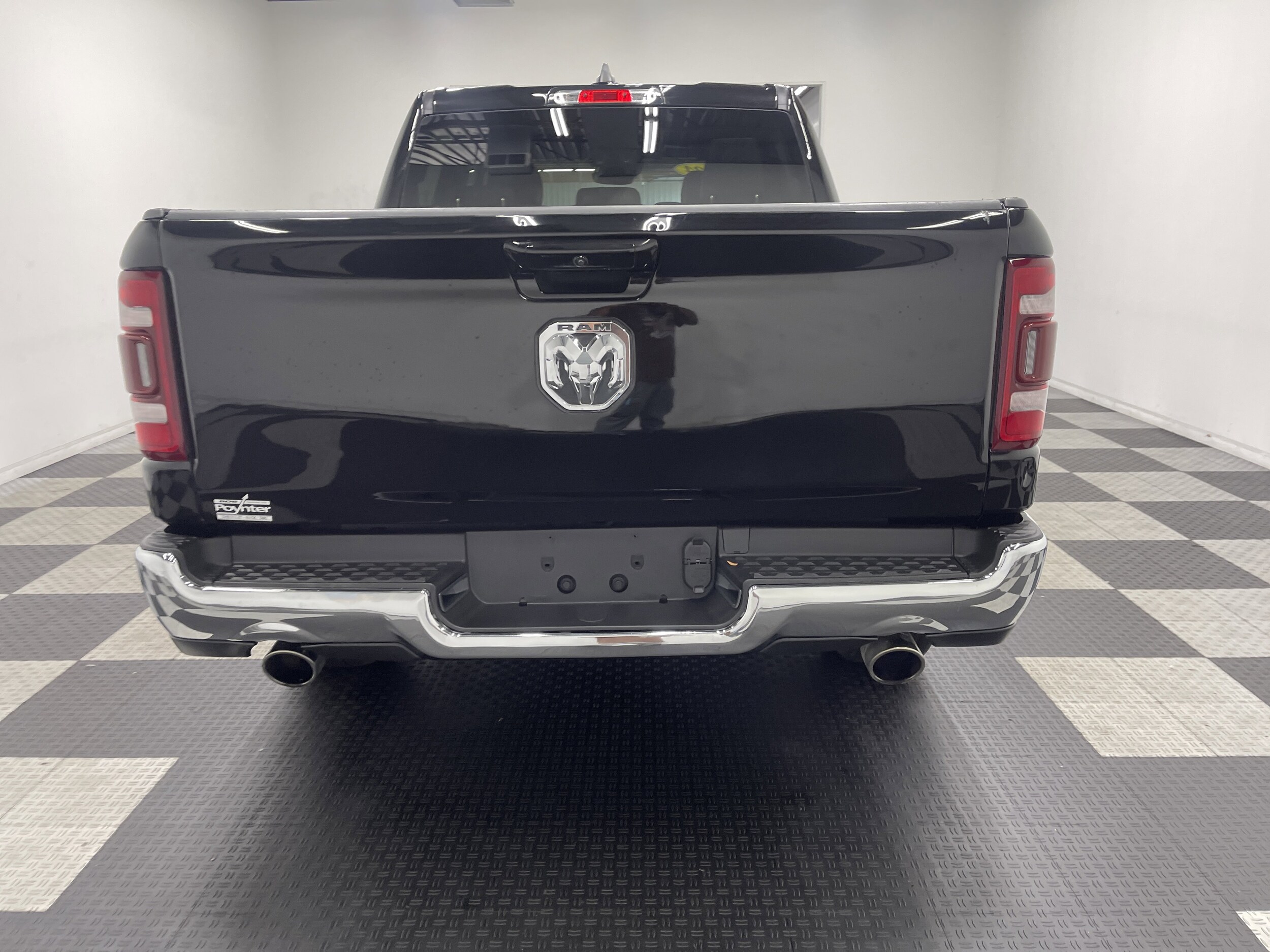 2024 Ram 1500 Laramie photo 2