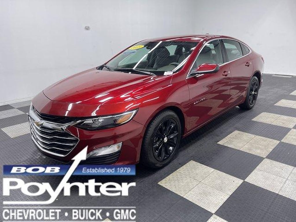 Used 2025 Chevrolet Malibu 1LT Sedan