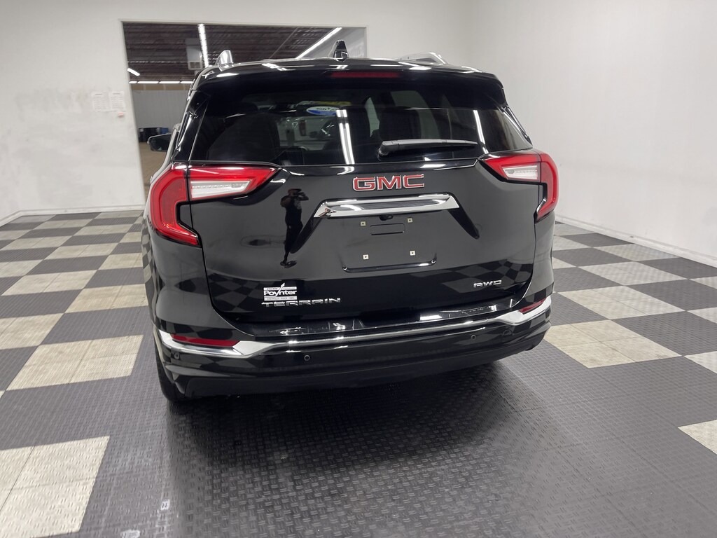 Used 2023 GMC Terrain Denali SUV