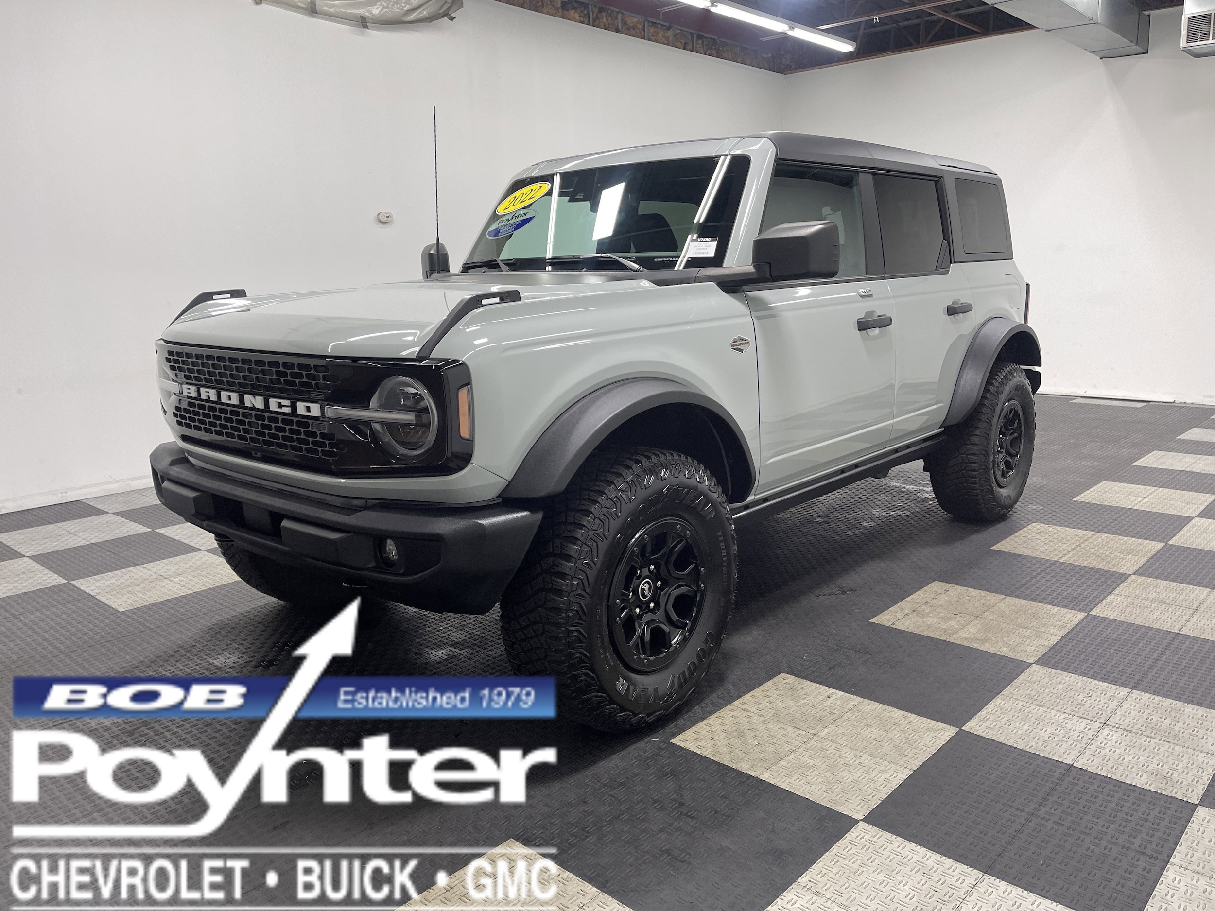 2022 Ford Bronco 4-Door Wildtrak's photo