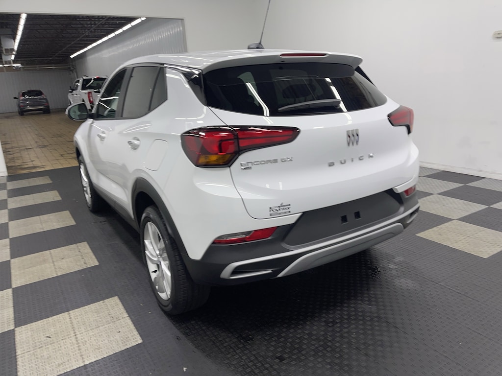 New 2026 Buick Encore GX Preferred SUV