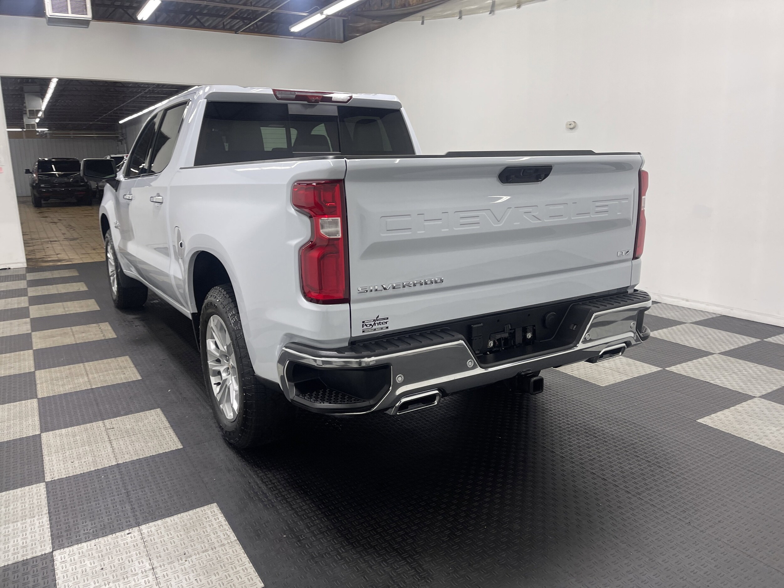 2026 Chevrolet Silverado 1500 LTZ photo 2