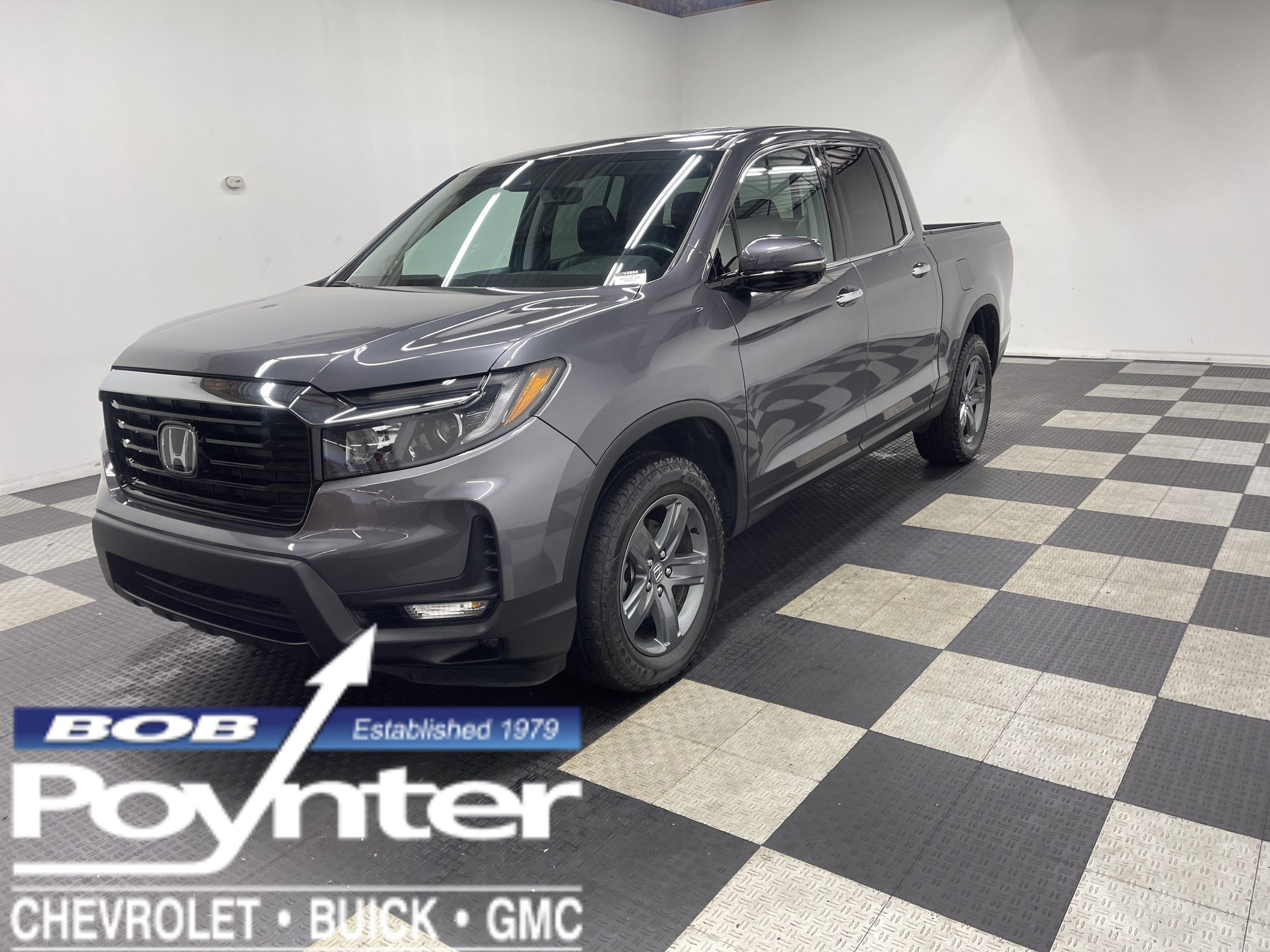 2023 Honda Ridgeline RTL-E AWD's photo