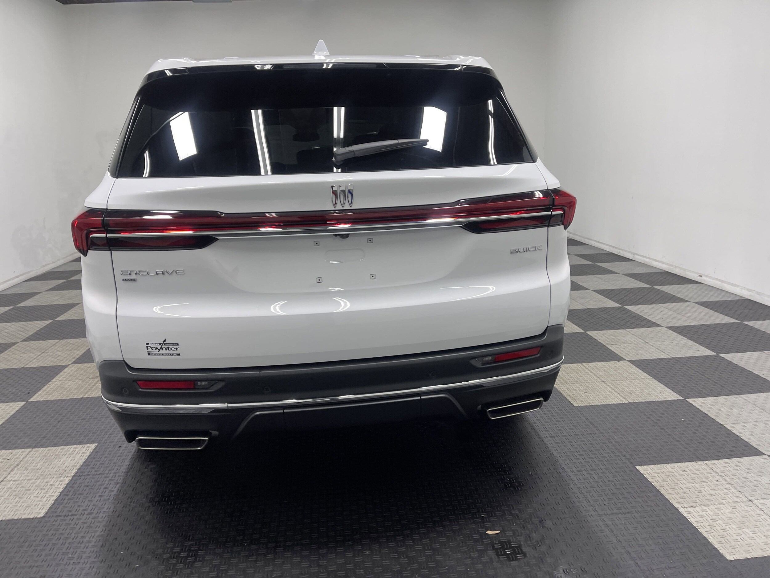2025 Buick Enclave Preferred photo 2