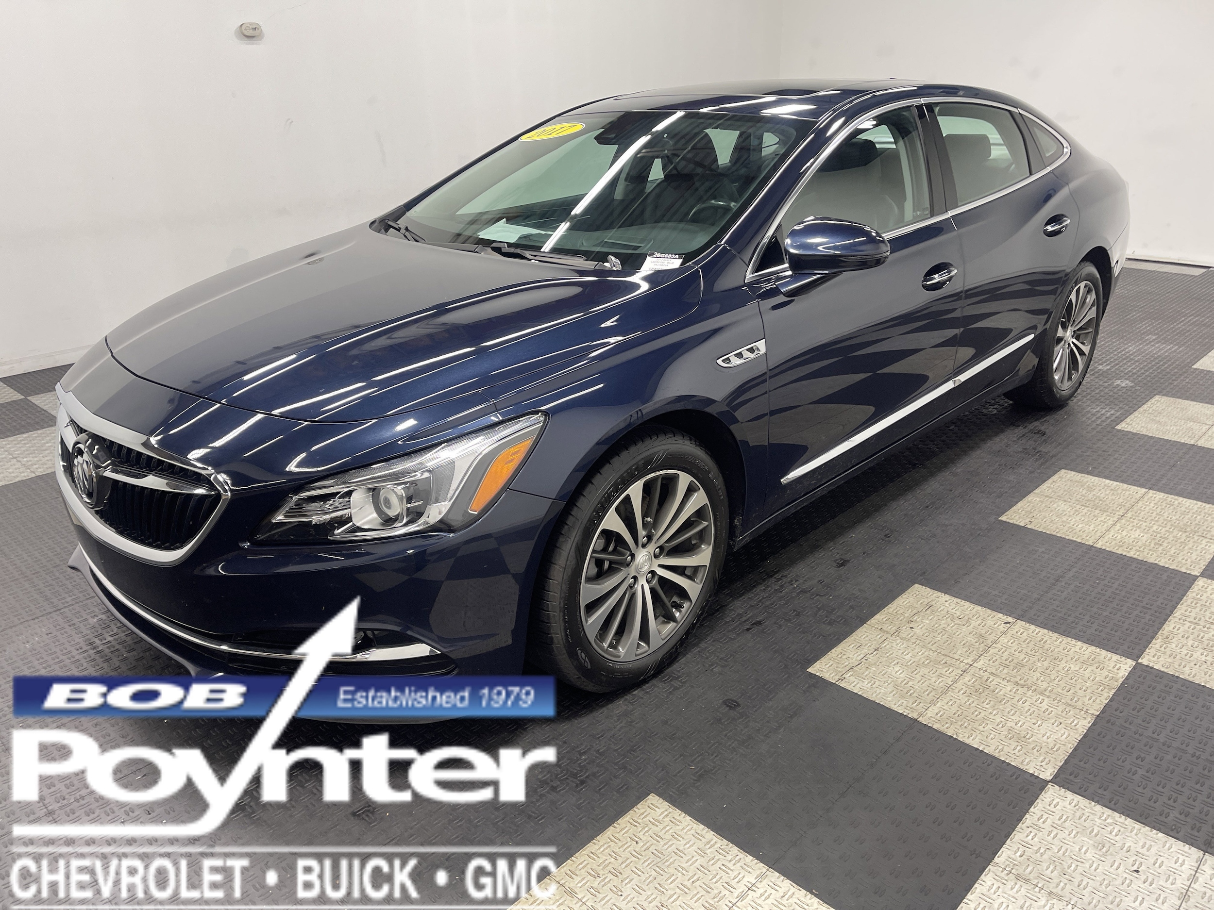 2017 Buick LaCrosse Premium's photo