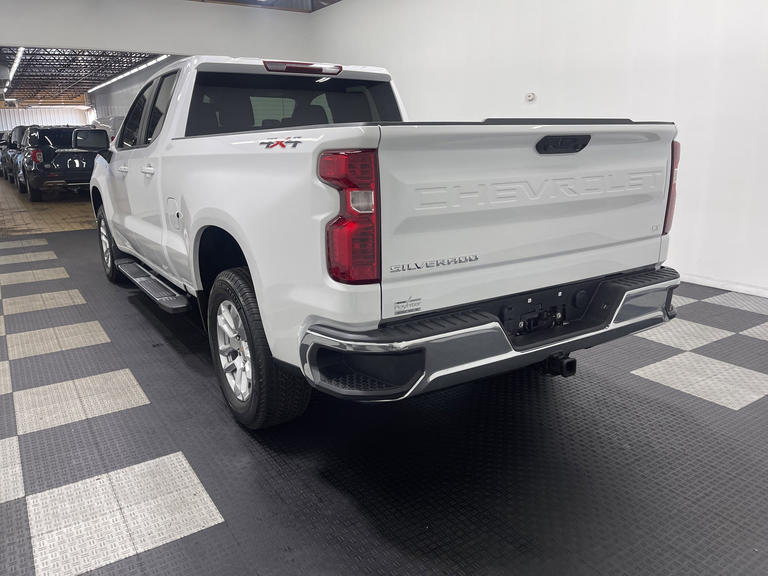 2026 Chevrolet Silverado 1500 LT photo 2