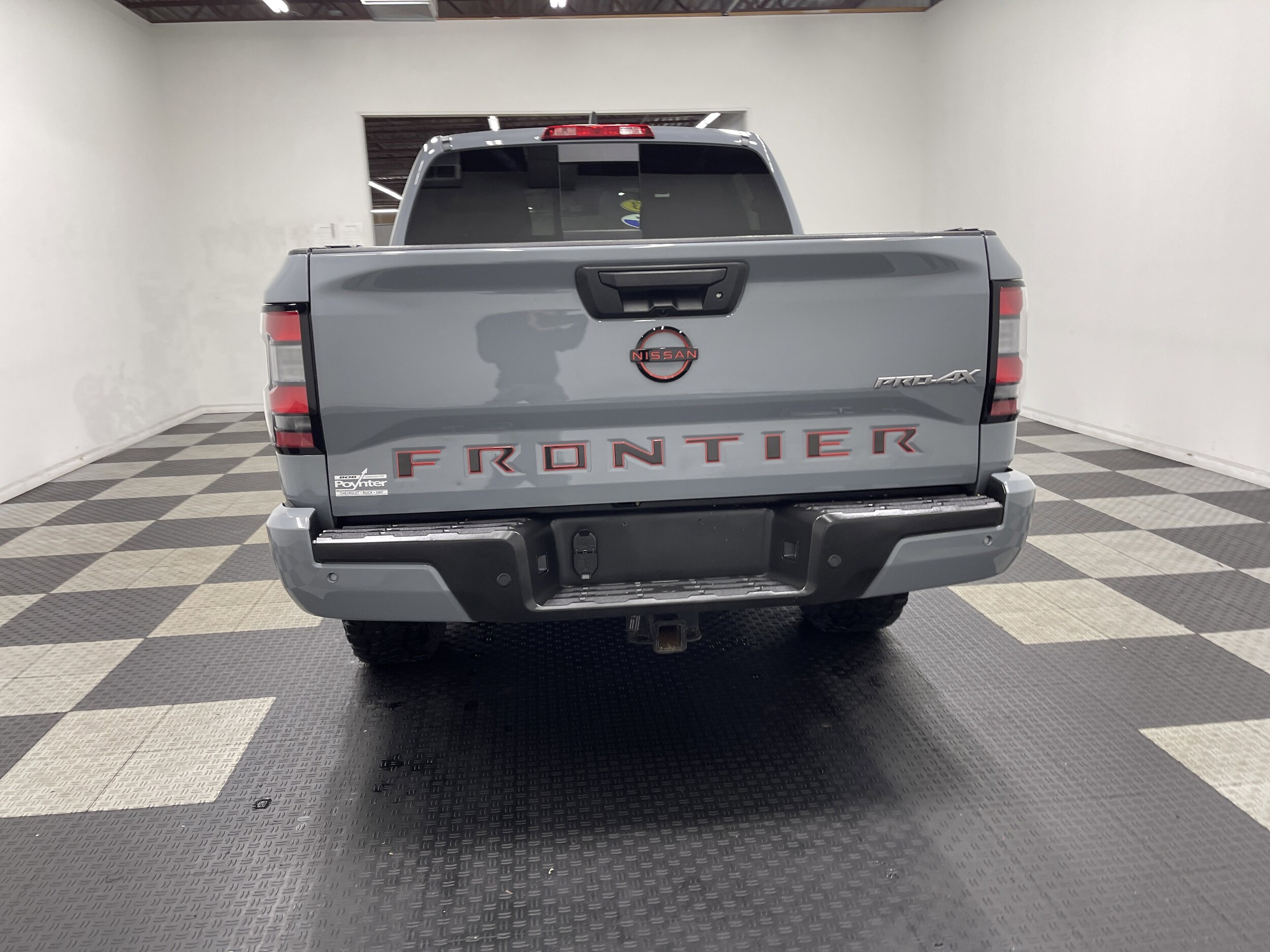 2023 Nissan Frontier PRO-4X photo 3