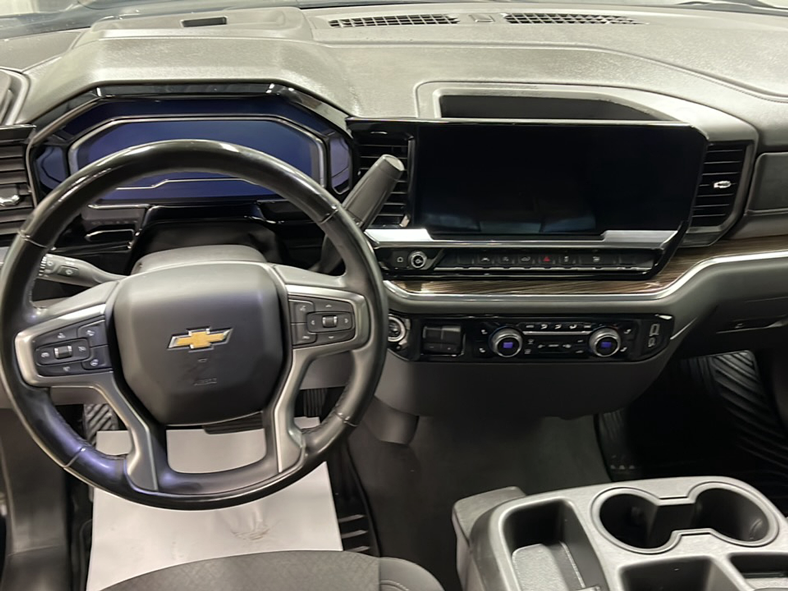 Used 2025 Chevrolet