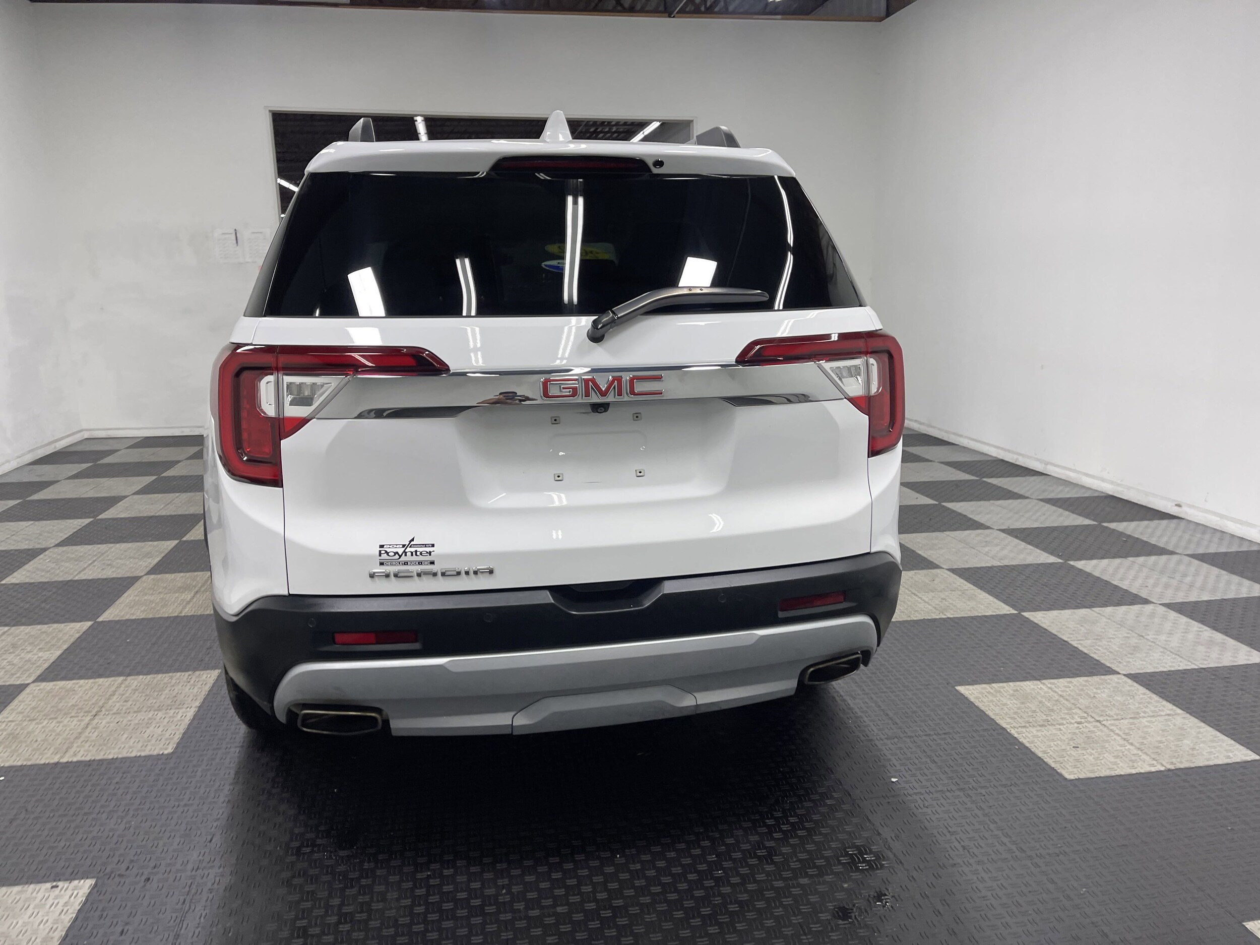 2022 Gmc Acadia SLE photo 3