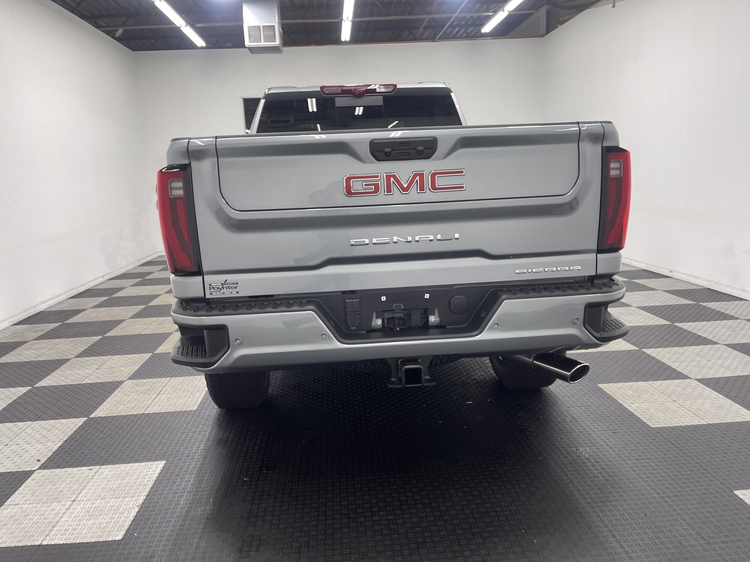 2026 Gmc Sierra 2500 HD Denali photo 3