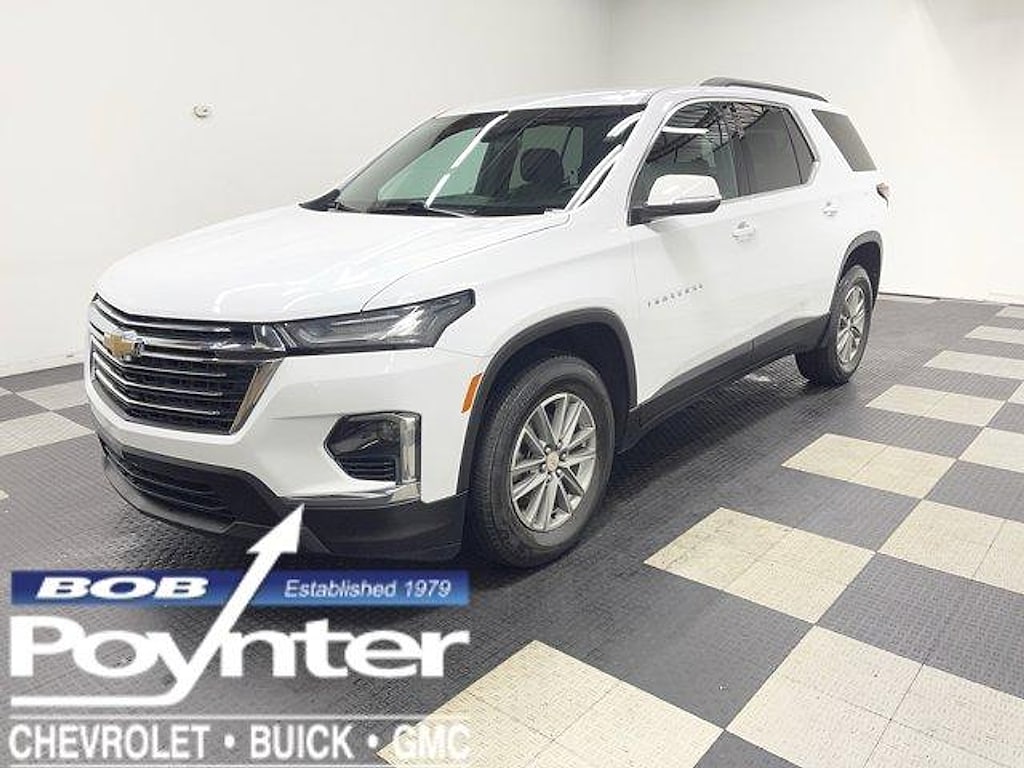 Used 2023 Chevrolet Traverse LT Cloth SUV