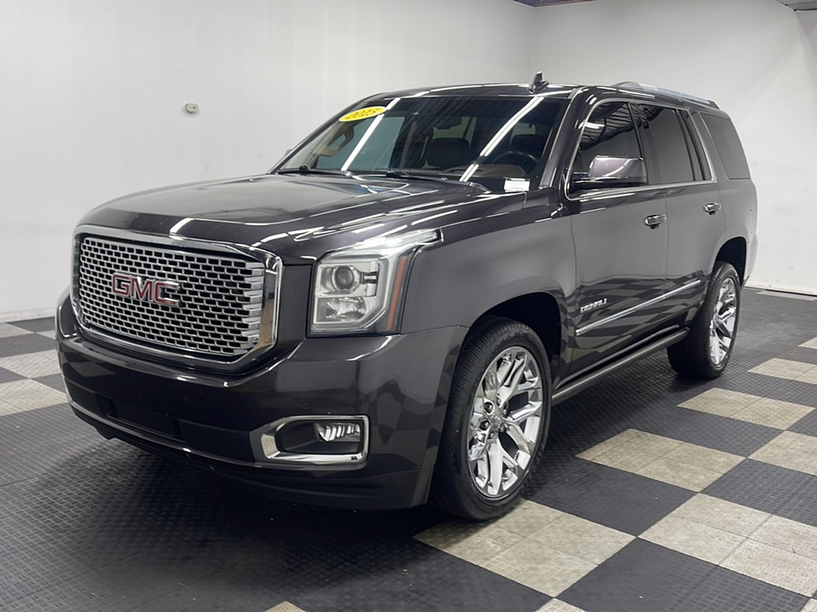 2015 GMC Yukon 4WD Denali's photo