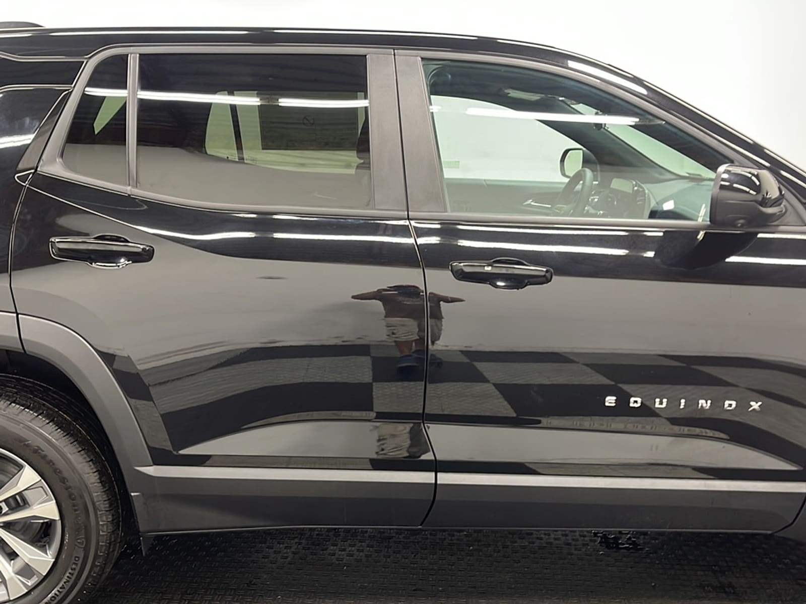 2027 Chevrolet Equinox LT - Photo 21