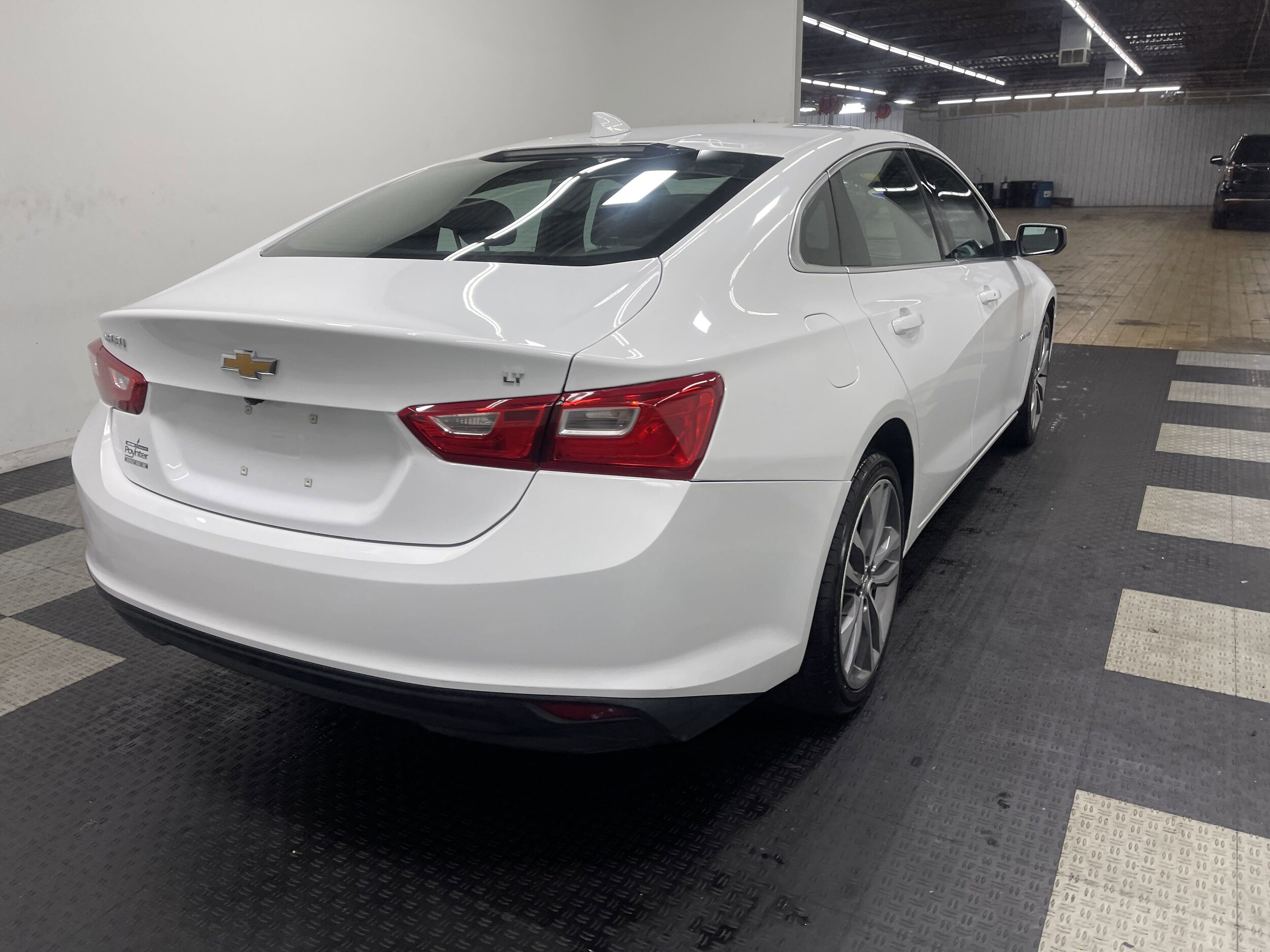 2023 Chevrolet Malibu 1LT photo 4
