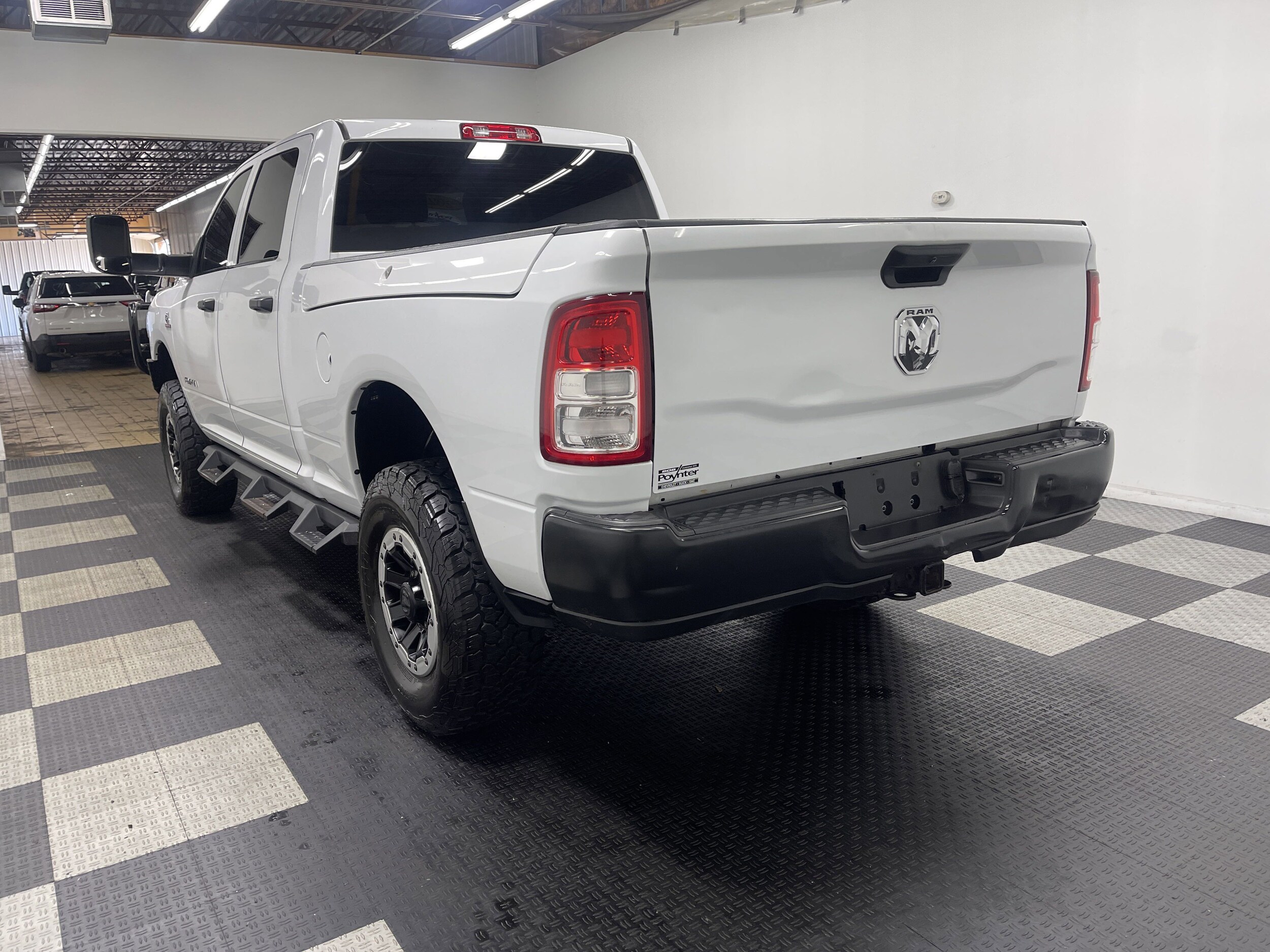 2022 Ram 3500 Tradesman photo 2