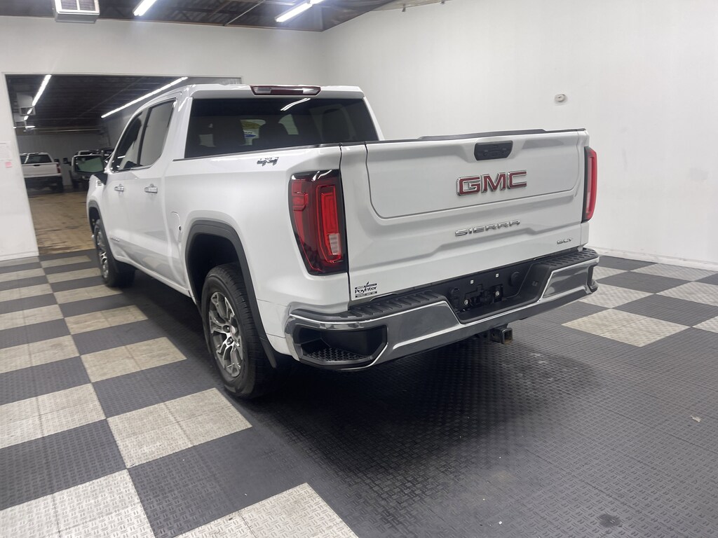Used 2024 GMC Sierra 1500 SLT Truck