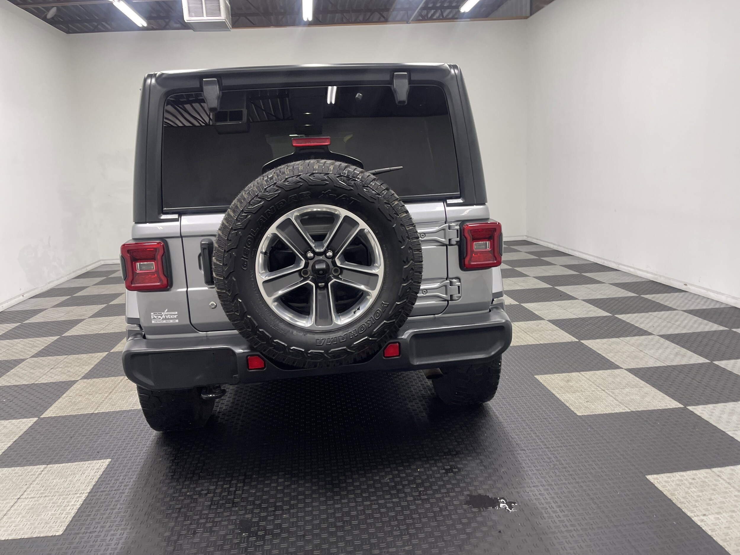 2018 Jeep Wrangler Unlimited Sahara photo 3