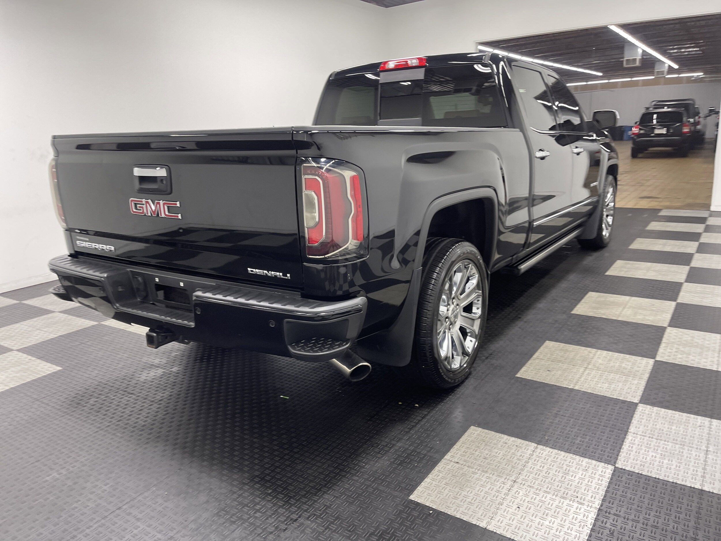 2017 Gmc Sierra 1500 Denali photo 3