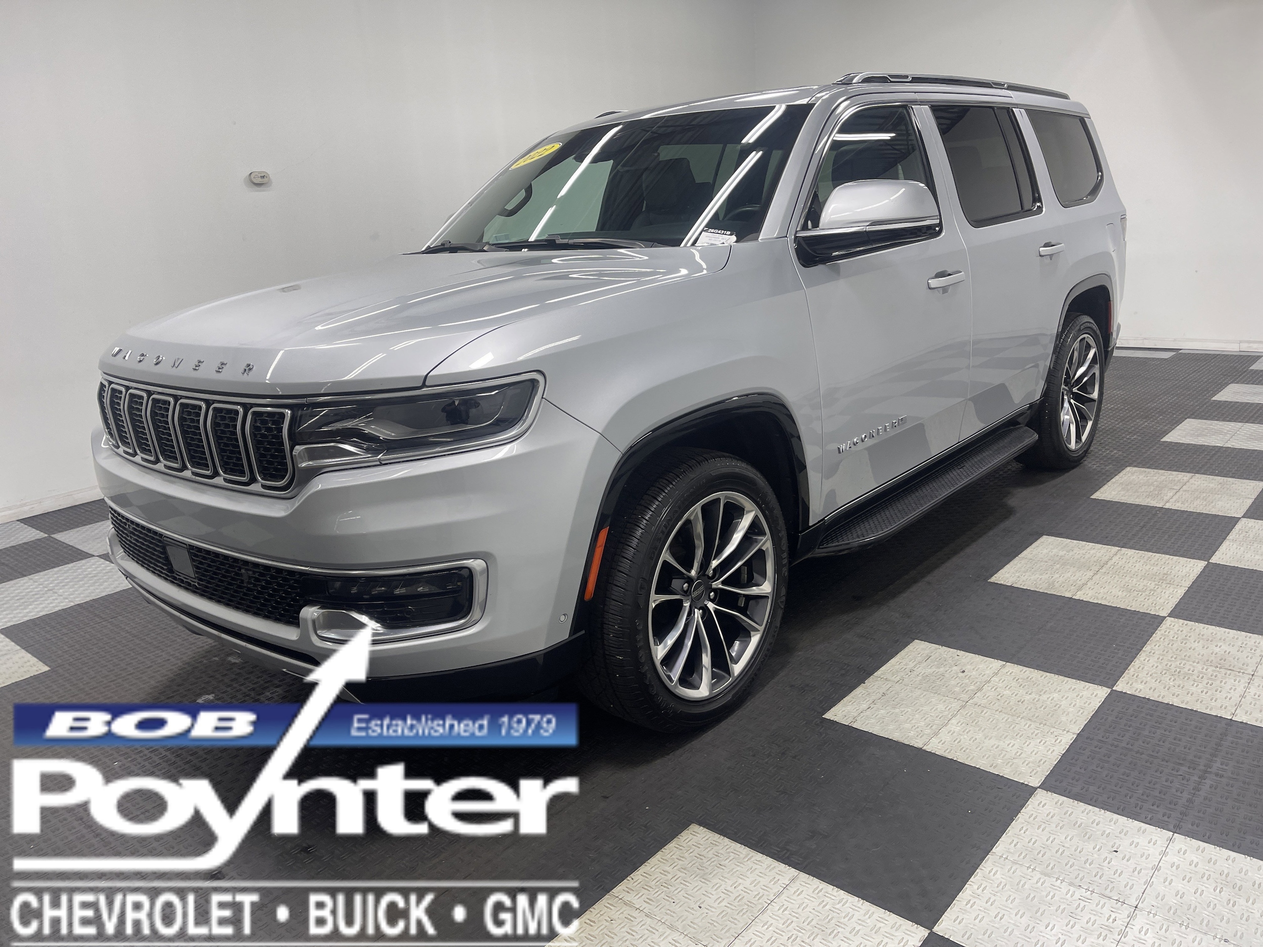 2022 Jeep Wagoneer Series II's photo