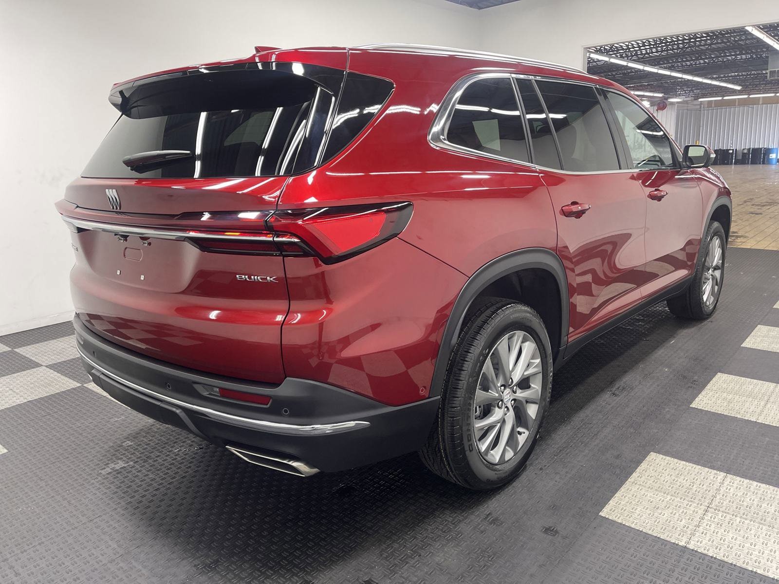 2025 Buick Enclave Preferred photo 4