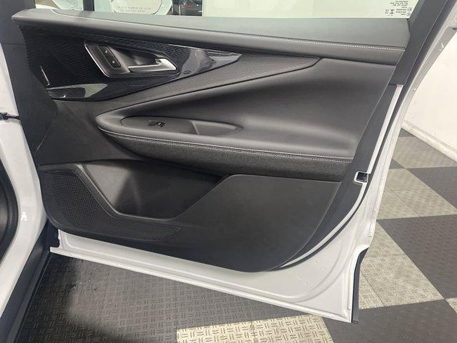 2026 Chevrolet Blazer EV LT - Photo 18