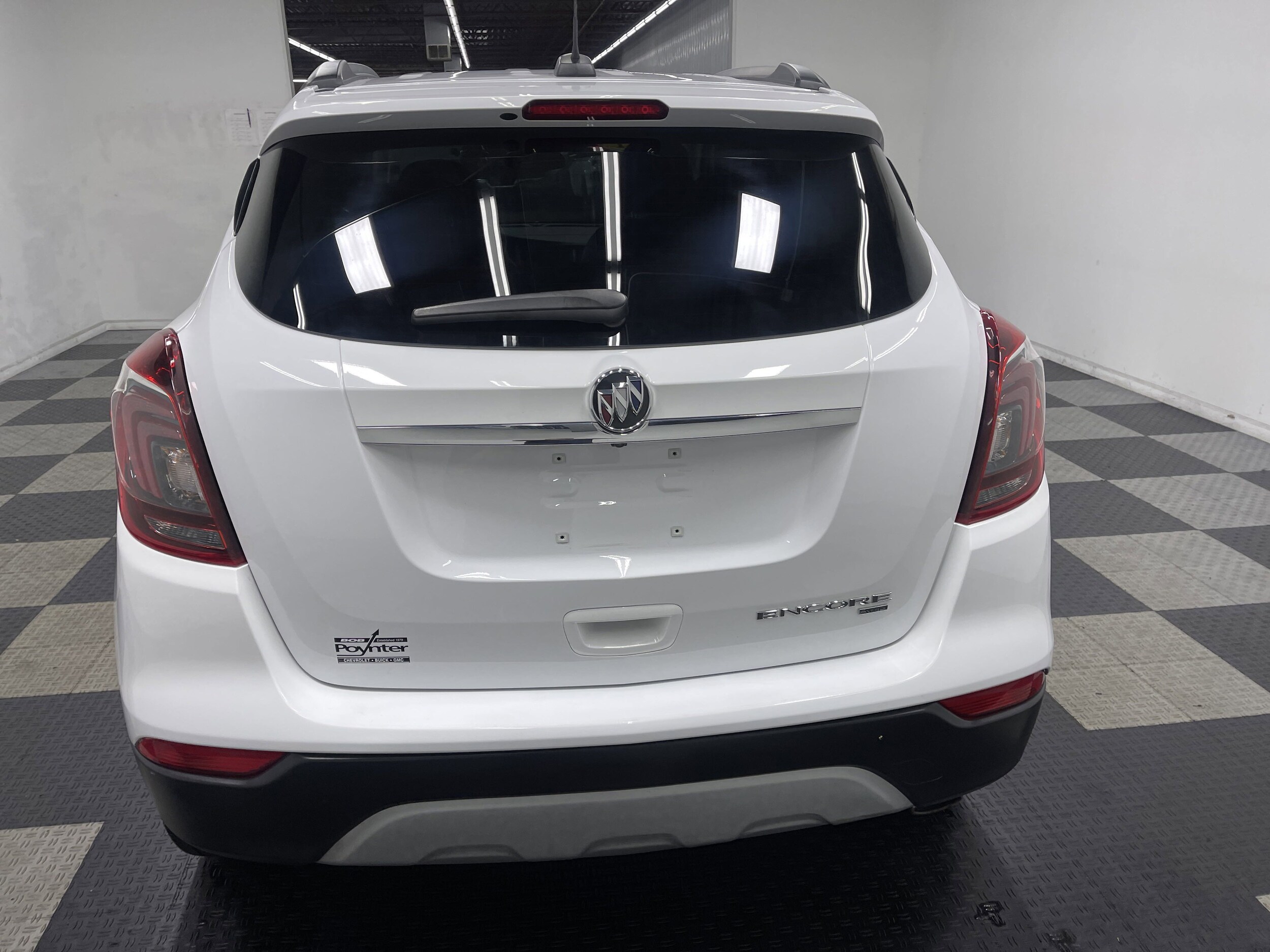 2021 Buick Encore Preferred photo 3