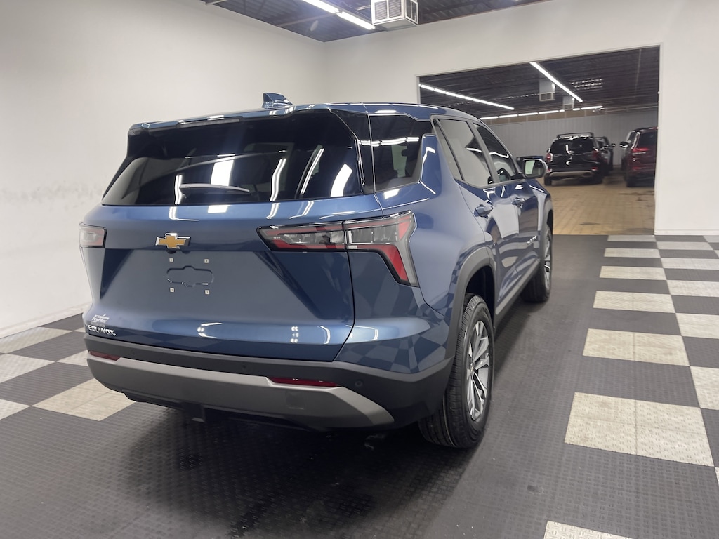 New 2026 Chevrolet Equinox LT SUV